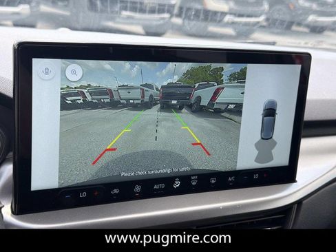 Used 2025 Ford Escape Active w/ Tech Pack #1 FWD image 27