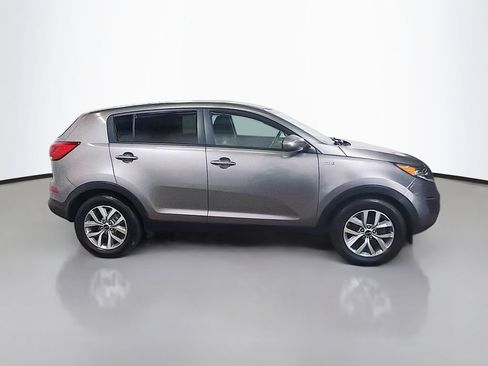 Used 2016 Kia Sportage LX AWD/4WD image 10