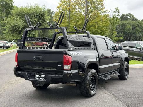Used 2017 Toyota Tacoma TRD Sport w/ Tow Package (A/T) AWD/4WD image 20