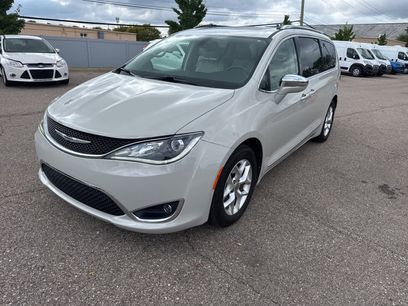 Certified 2020 Chrysler Pacifica Limited