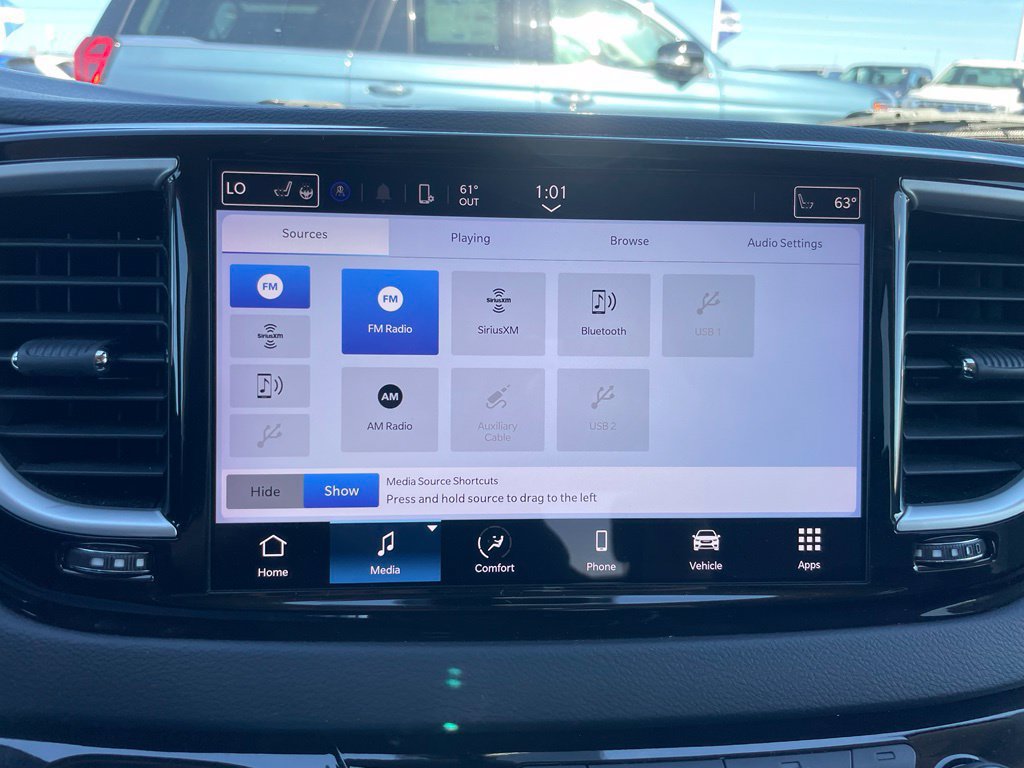 Used 2023 Chrysler Pacifica Touring-L FWD image 16