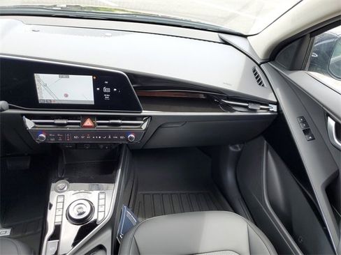 New 2025 Kia Niro Wind w/ Wind Preserve Package image 15