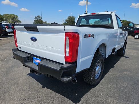 New 2026 Ford F250 XL w/ XL Off-Road Package AWD/4WD image 11
