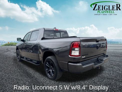 Used 2022 RAM 1500 Big Horn AWD/4WD image 3