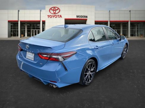 Certified 2024 Toyota Camry SE image 5