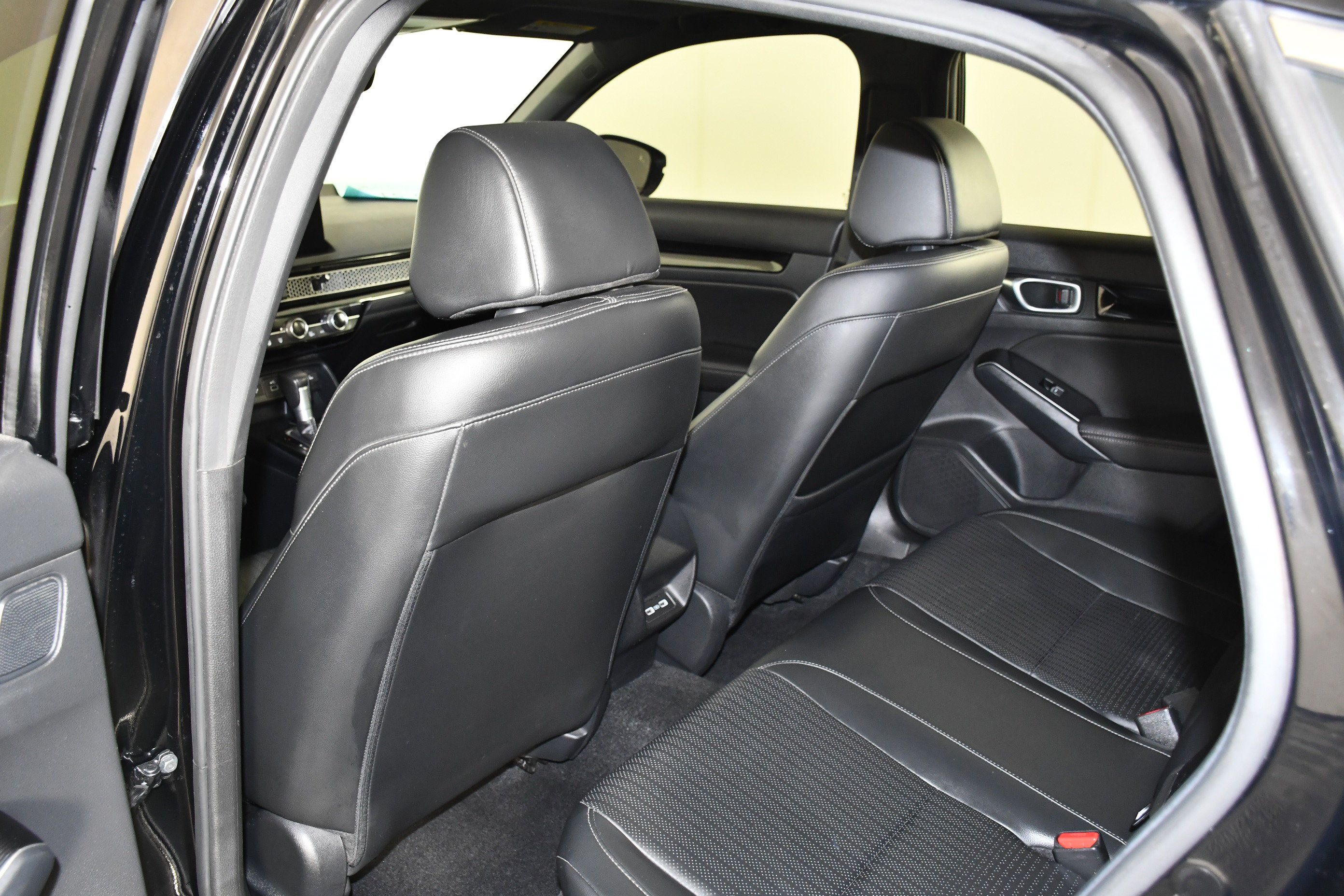 Certified 2024 Honda Civic Sport Touring image 30