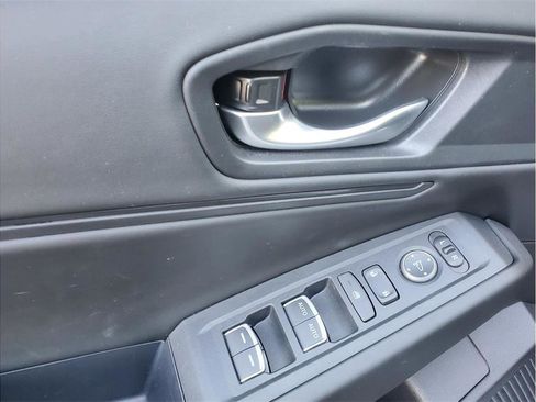 Used 2025 Honda Accord SE image 19