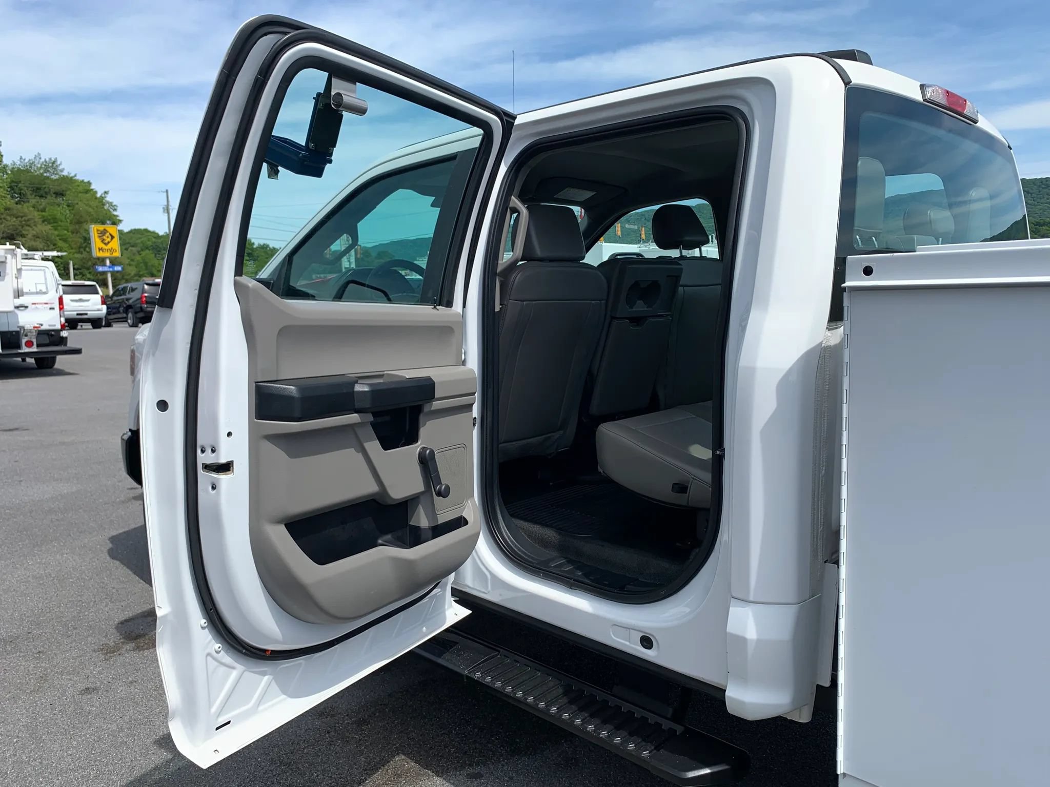 Used 2020 Ford F250 XL AWD/4WD image 26