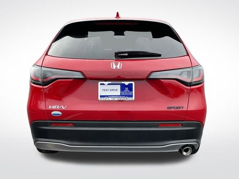 Certified 2025 Honda HR-V Sport image 5