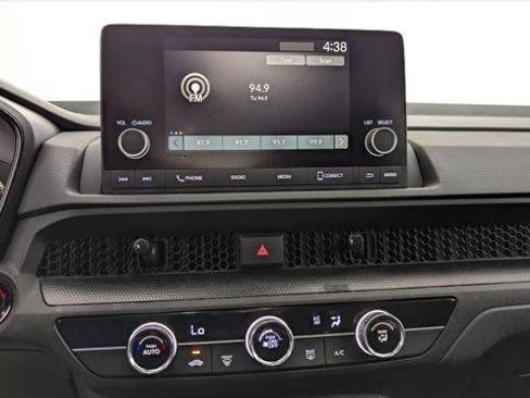 Used 2024 Honda CR-V LX image 27