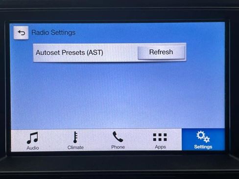 Used 2019 Ford Expedition Max XLT image 32