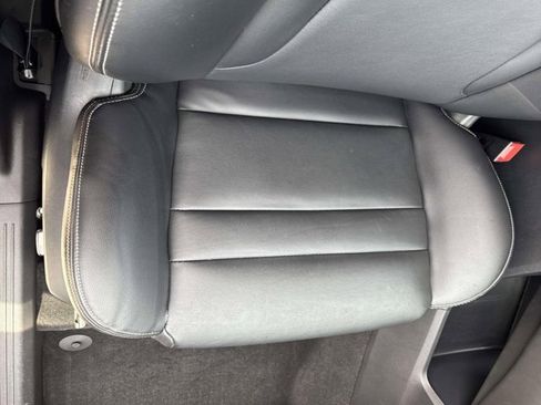 Used 2023 Nissan Rogue SL w/ SL Premium Package image 16