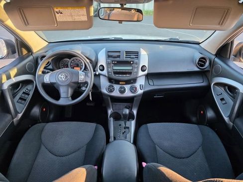 Used 2008 Toyota RAV4 Sport image 9