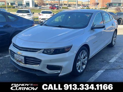 Used 2018 Chevrolet Malibu Premier w/ Driver Confidence Package image 1