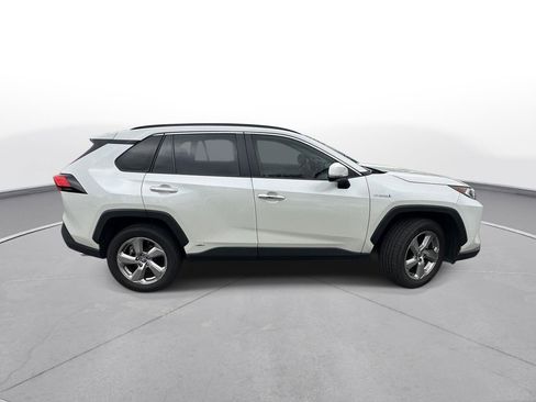 Used 2020 Toyota RAV4 Limited image 5
