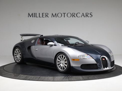 Used 2006 Bugatti Veyron image 10