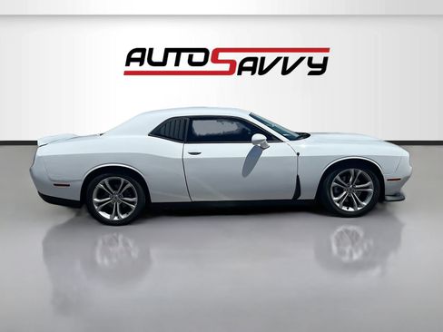 Used 2022 Dodge Challenger R/T RWD image 8