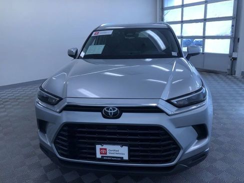 Certified 2025 Toyota Grand Highlander AWD image 14