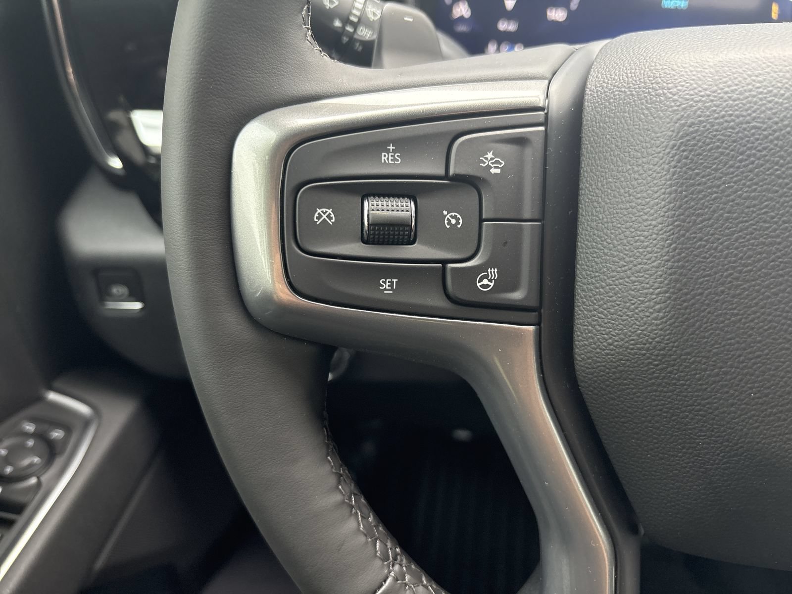 New 2026 Chevrolet Silverado 1500 RST AWD/4WD image 16