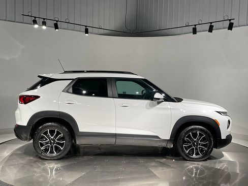 Used 2023 Chevrolet TrailBlazer ACTIV image 10