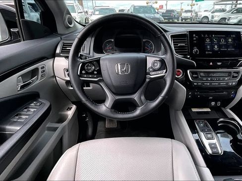 Used 2020 Honda Pilot Elite image 7