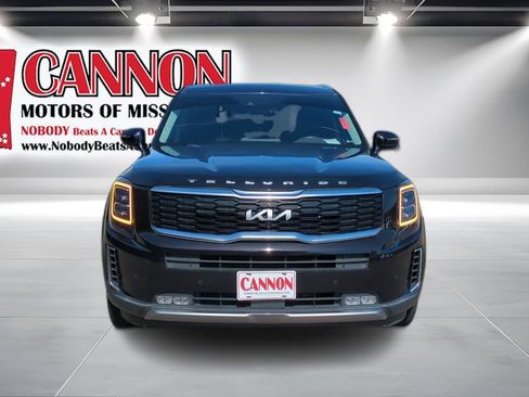 Used 2022 Kia Telluride SX w/ Towing Package FWD image 2