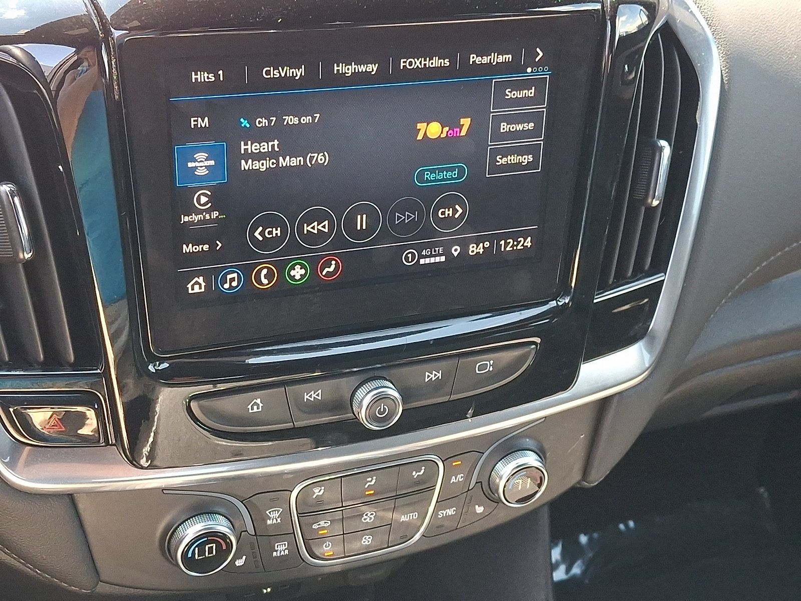 Certified 2023 Chevrolet Traverse LT AWD/4WD image 17