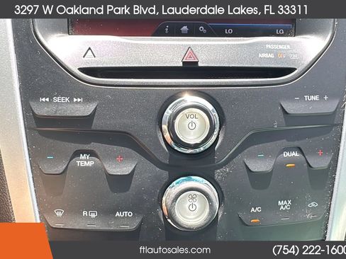 Used 2015 Ford Explorer XLT w/ Equipment Group 201B FWD image 59