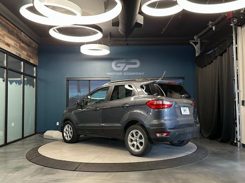 Used 2020 Ford EcoSport SE image 5