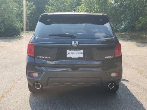 Used 2023 Honda Passport EX-L image 4