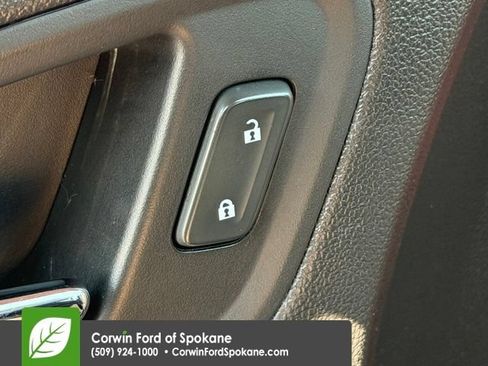 Used 2020 Chevrolet Colorado ZR2 AWD/4WD image 20