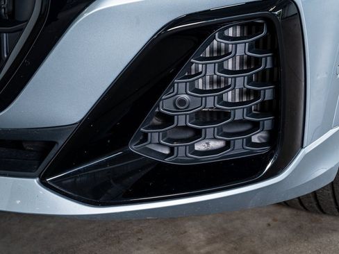 Used 2024 Audi Q8 Premium Plus w/ Premium Plus Package image 13