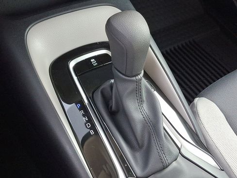 Certified 2025 Toyota Corolla LE image 14