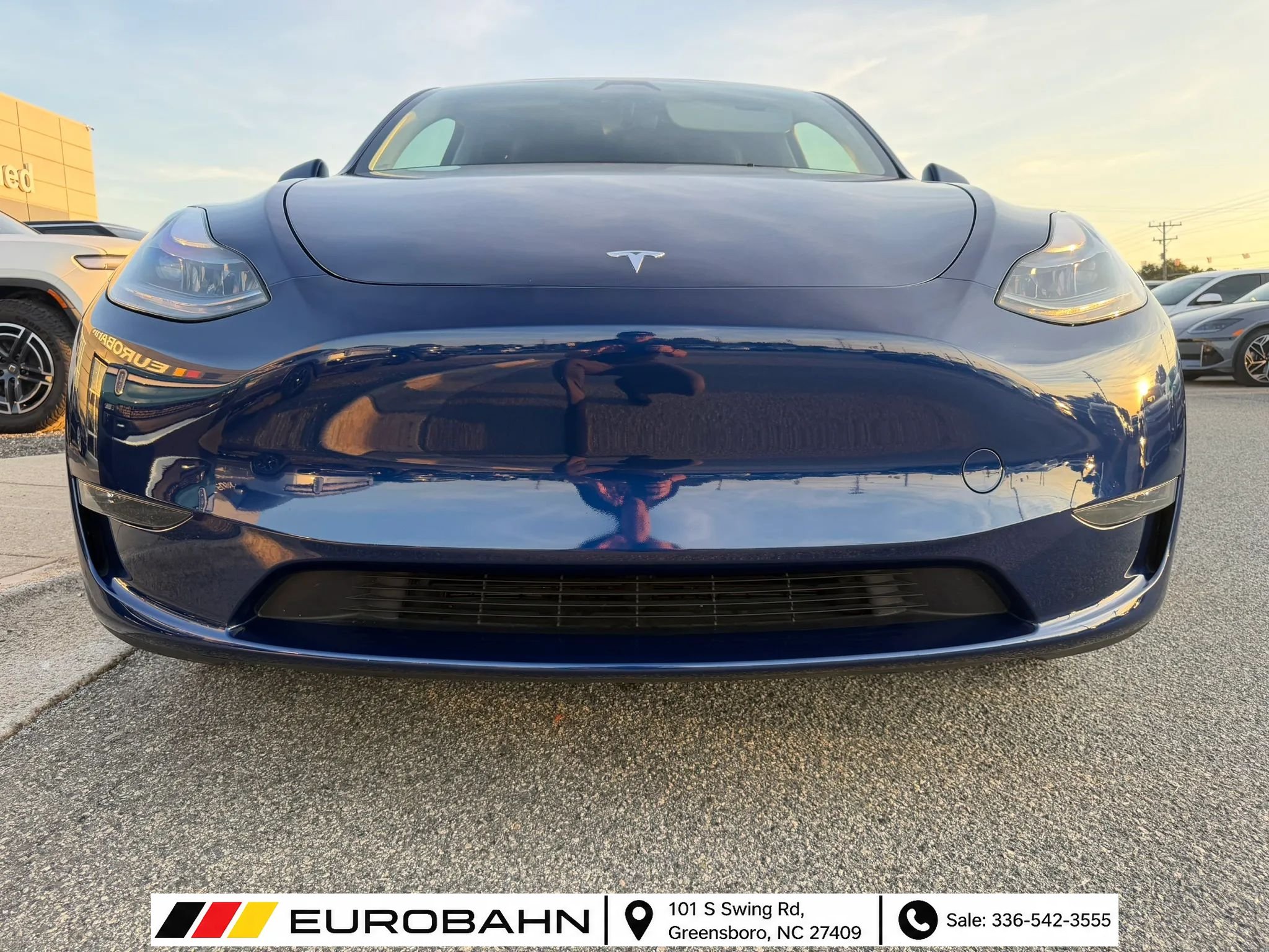 Used 2024 Tesla Model Y Long Range AWD/4WD image 23