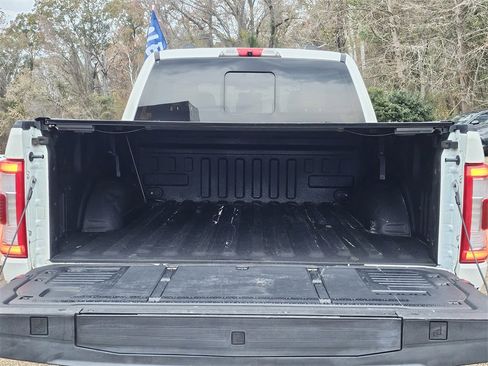 Used 2022 Ford F150 Platinum w/ Equipment Group 701A High image 31