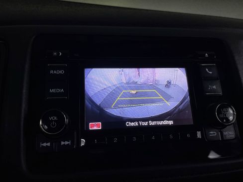 Used 2020 Honda HR-V LX image 15