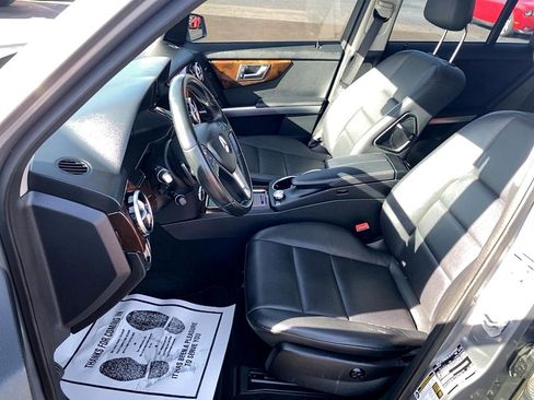 Used 2015 Mercedes-Benz GLK 350 2WD image 11