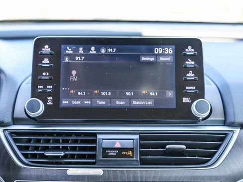 Certified 2019 Honda Accord EX-L image 4