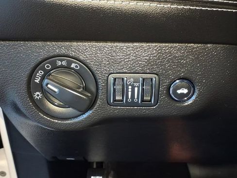 Used 2023 Dodge Challenger SRT Hellcat RWD image 19