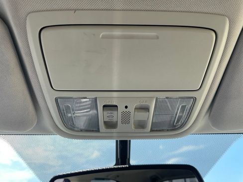Used 2016 Honda CR-V EX-L image 19