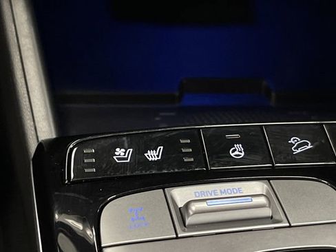 Used 2024 Hyundai Tucson Limited image 8