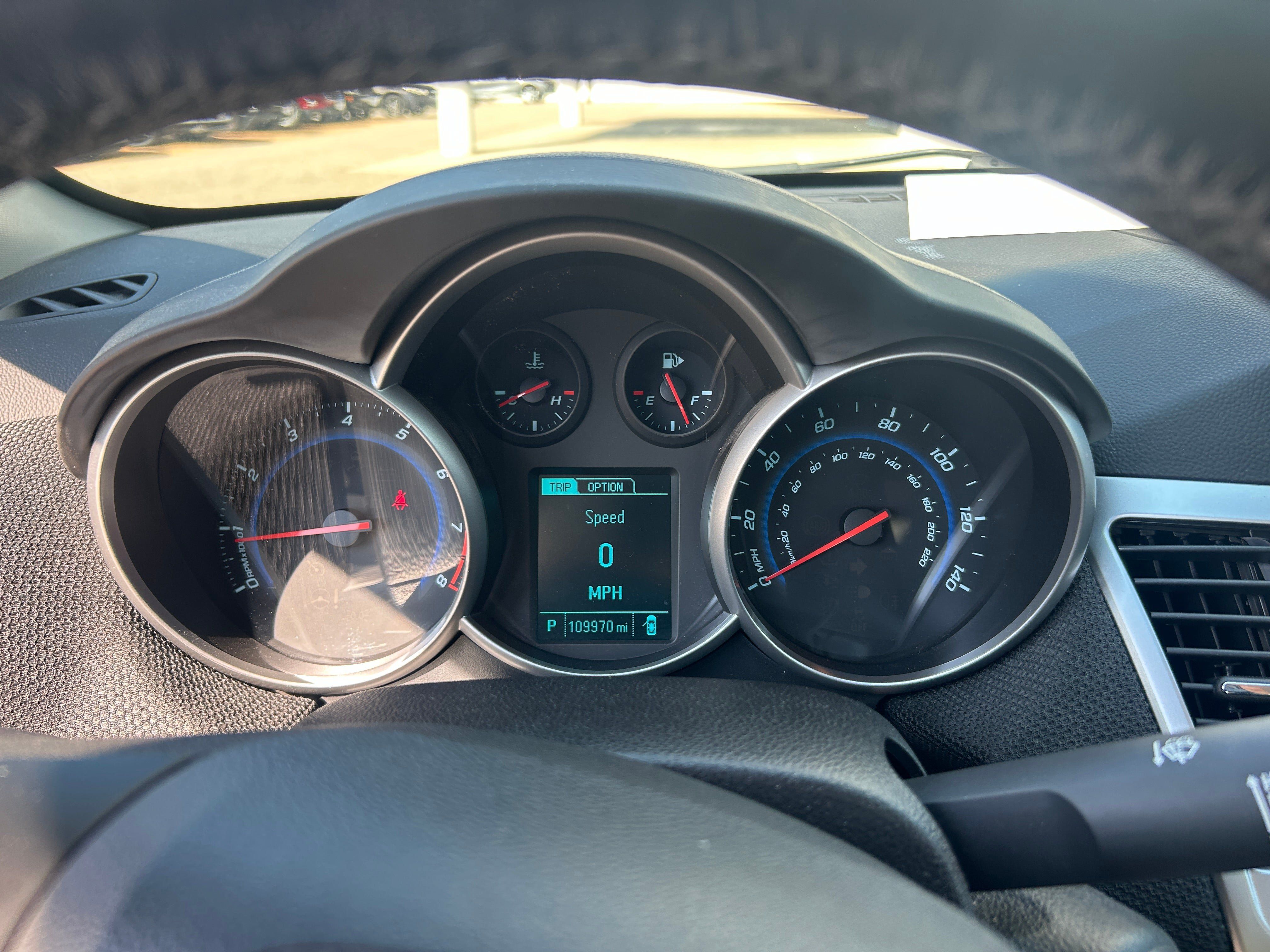 Used 2014 Chevrolet Cruze LT FWD image 18