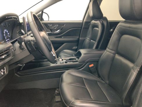 Used 2022 Lincoln Corsair FWD image 17