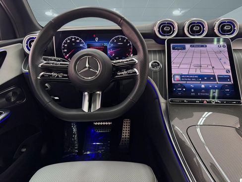 Used 2023 Mercedes-Benz GLC 300 image 15