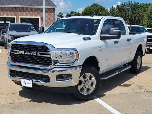 Used 2024 RAM 2500 Big Horn AWD/4WD image 31
