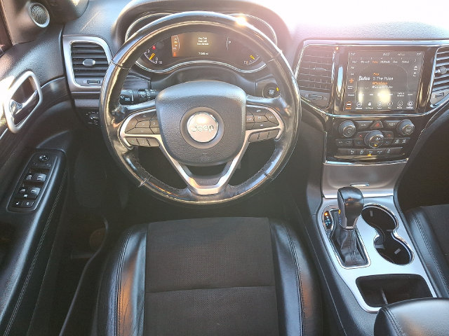 Used 2020 Jeep Grand Cherokee Altitude AWD/4WD image 2