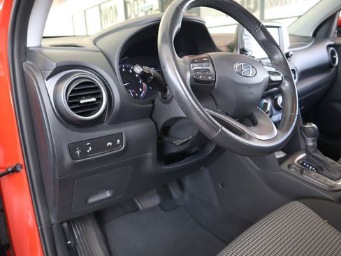Used 2020 Hyundai Kona SEL image 37