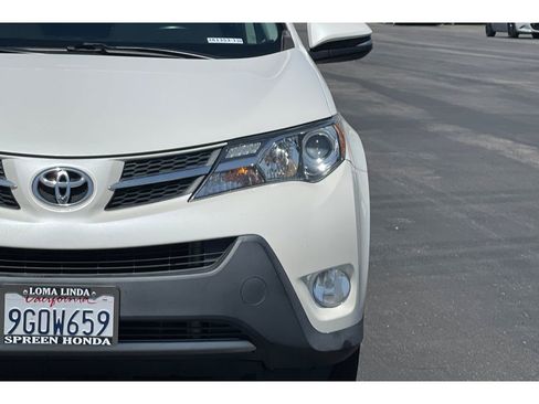 Used 2013 Toyota RAV4 Limited FWD image 19