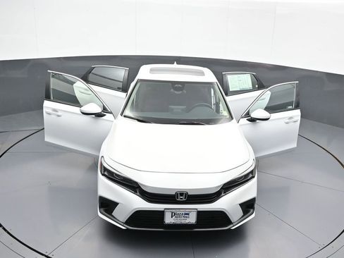 Used 2024 Honda Civic EX image 46