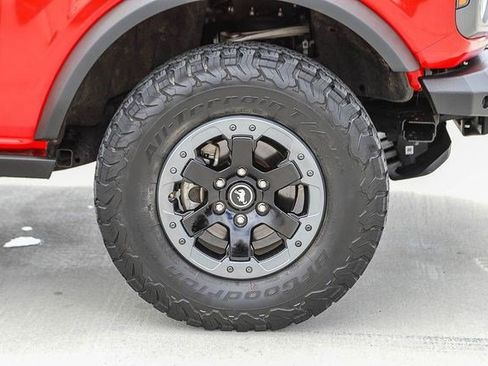 Used 2021 Ford Bronco 4-Door AWD/4WD image 10